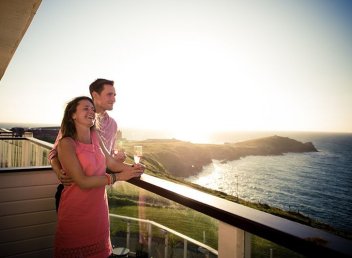 AH_Romance offer _April 2015